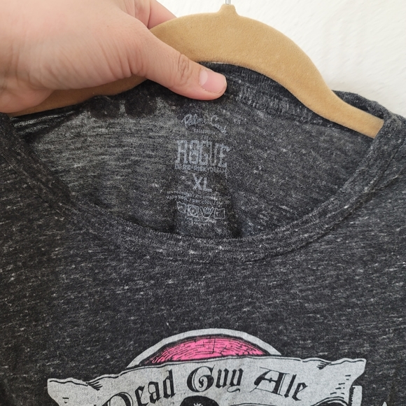 Rogue Brewery Dead Guy Ale Top - Picture 6 of 7